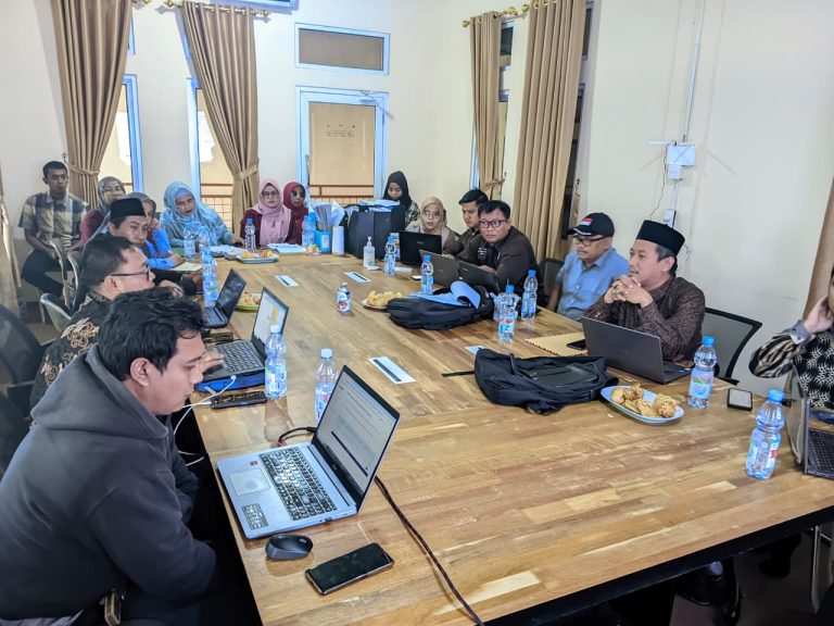 EVALUASI PROGRES PERSIAPAN AKREDITASI