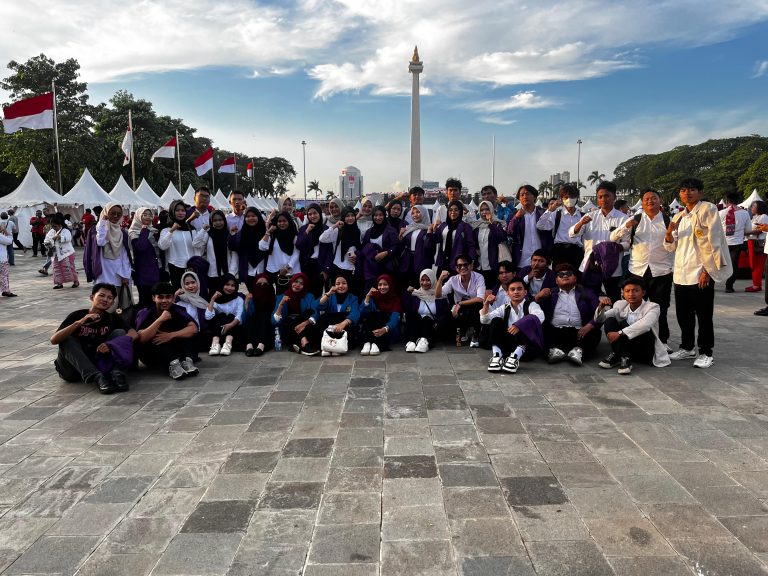 BEM STIE MIFDA MENGHADIRI UNDANGANPERINGATAN HARI KEMERDEKAAN REPUBLIK INDONESIA17 AGUSTUS 2025 DI ISTANA NEGARA