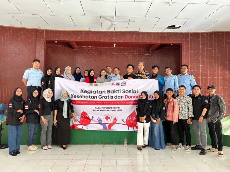 DONOR DARAH YANG DISELENGGARAKAN OLEH BEM STIE MIFTAHUL HUDA